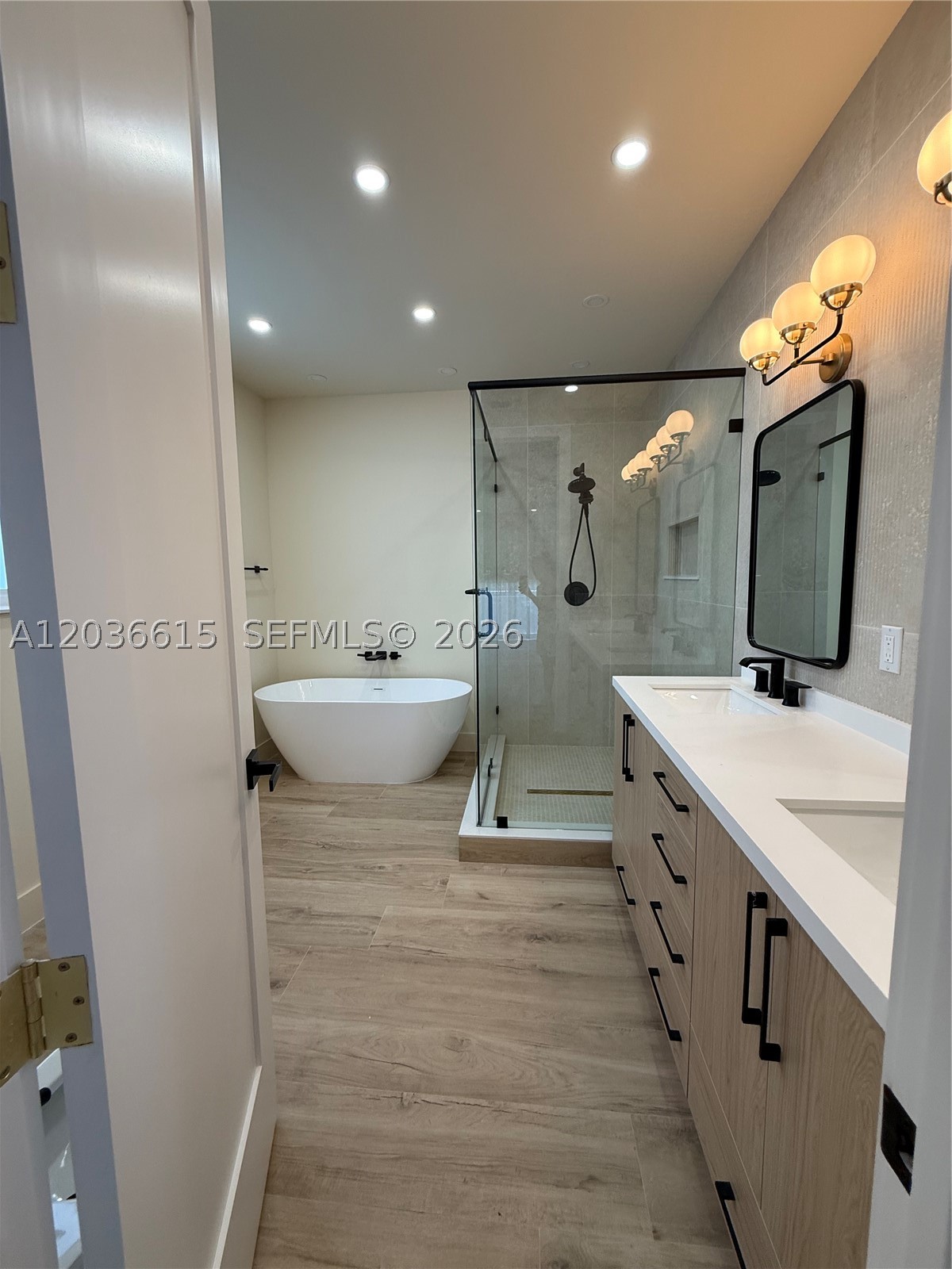 3326 Elizabeth St, Miami FL 33133