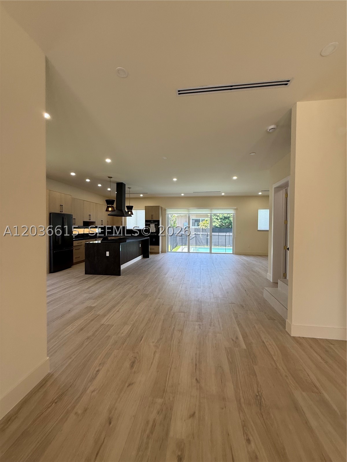 3326 Elizabeth St, Miami FL 33133