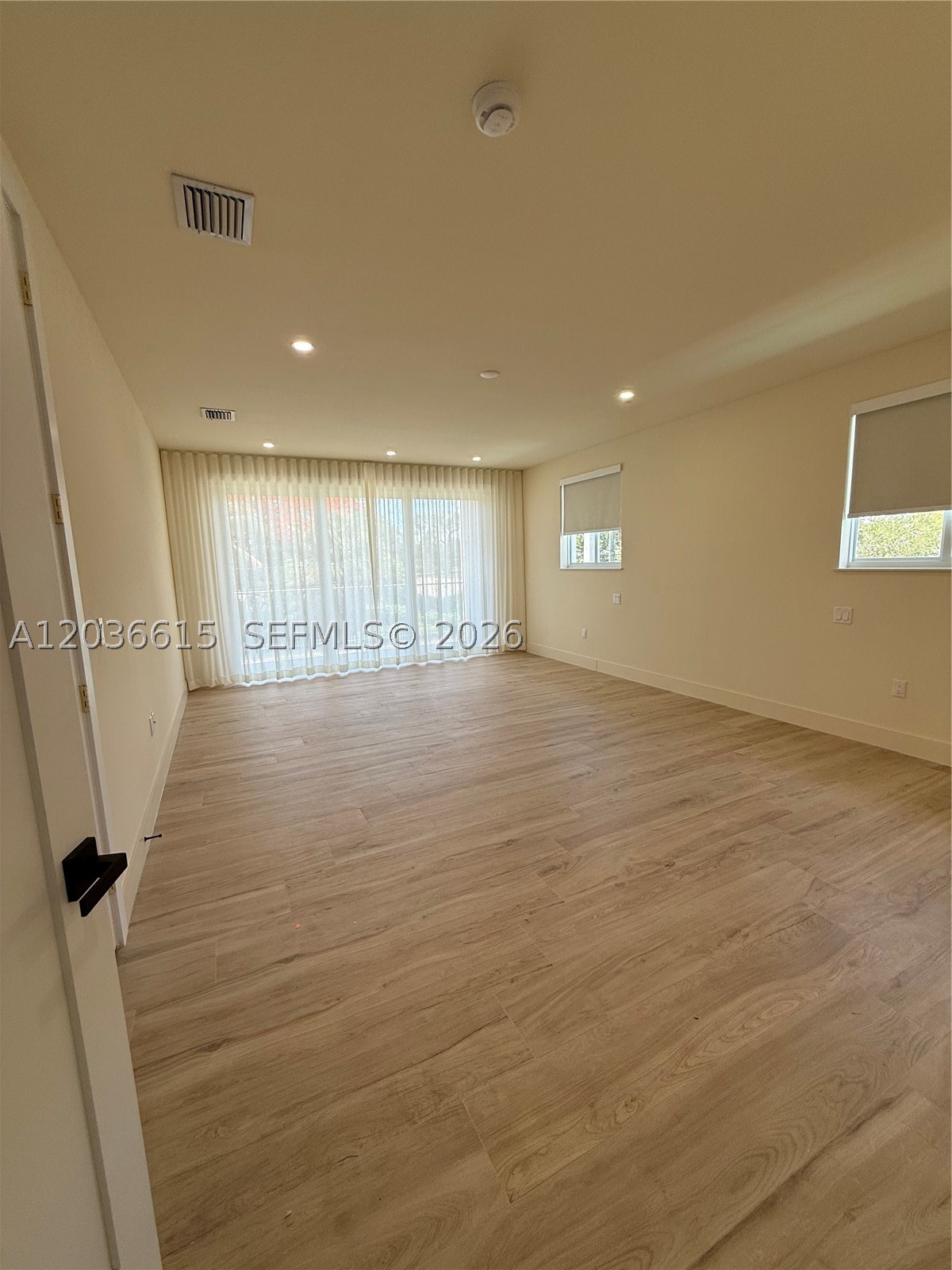 3326 Elizabeth St, Miami FL 33133