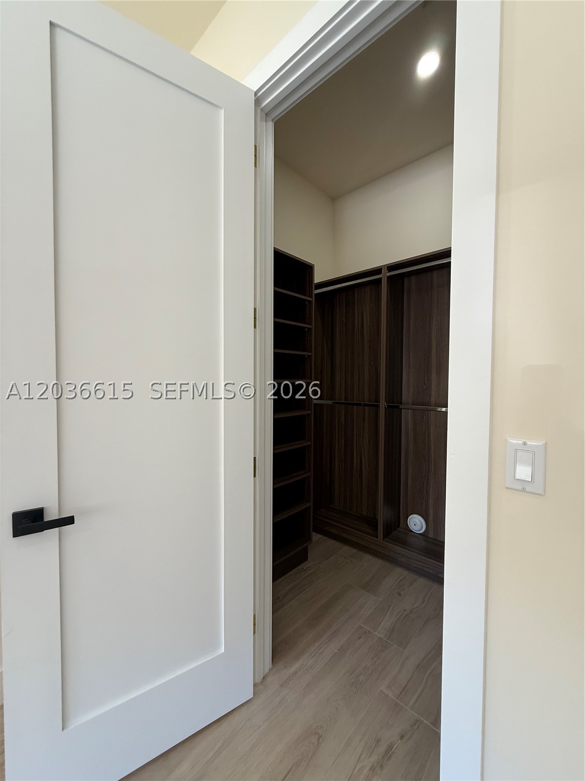 3326 Elizabeth St, Miami FL 33133