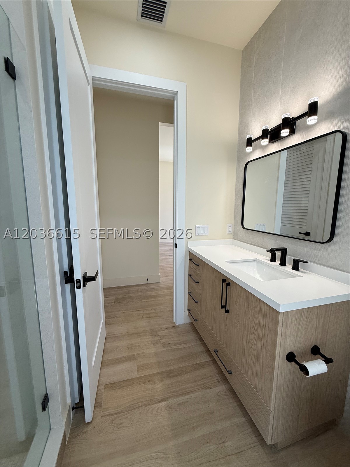 3326 Elizabeth St, Miami FL 33133