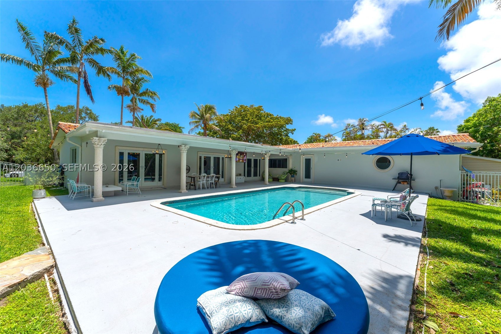 6561 Marlin Dr, Coral Gables FL 33158