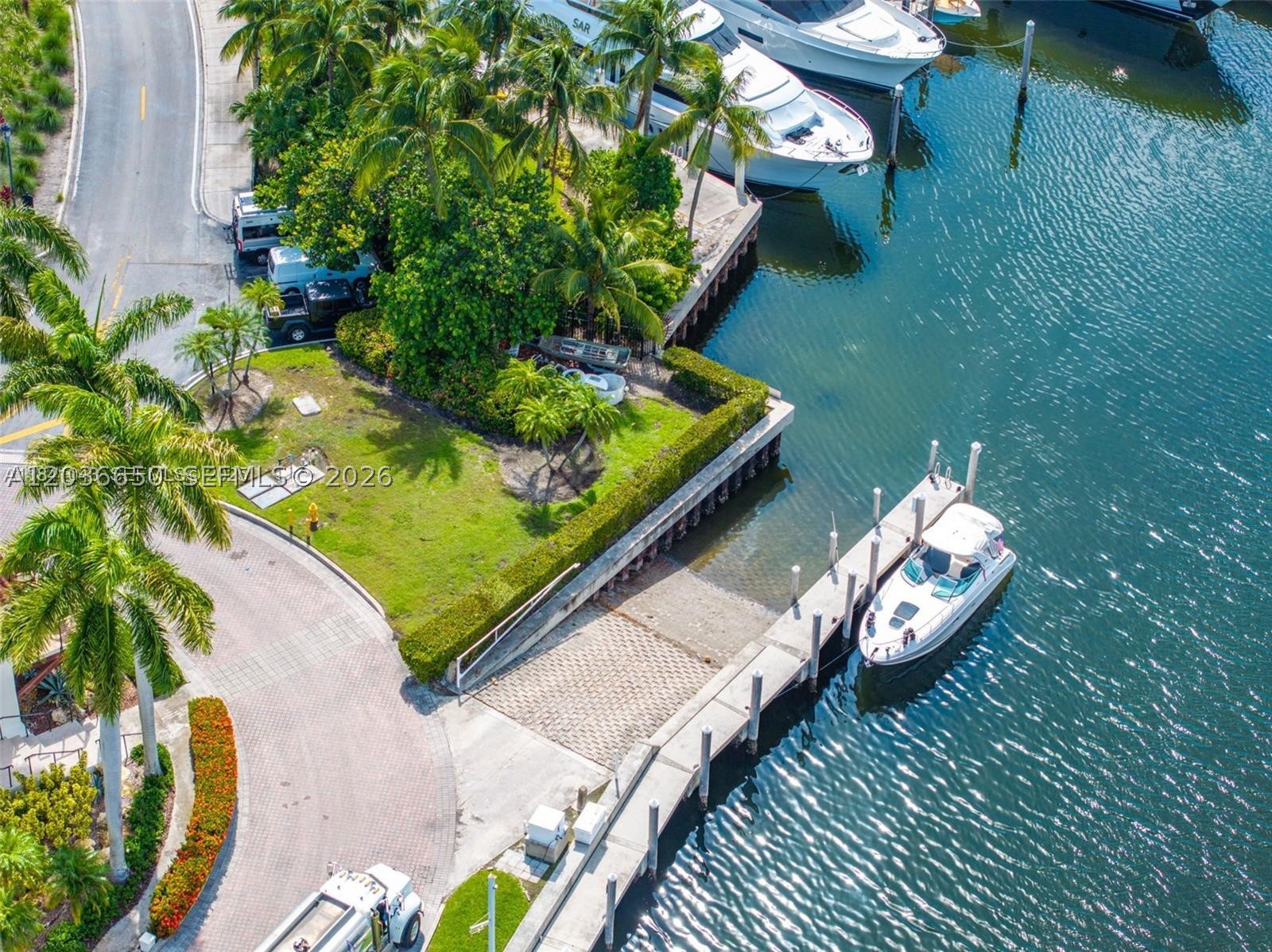 6561 Marlin Dr, Coral Gables FL 33158