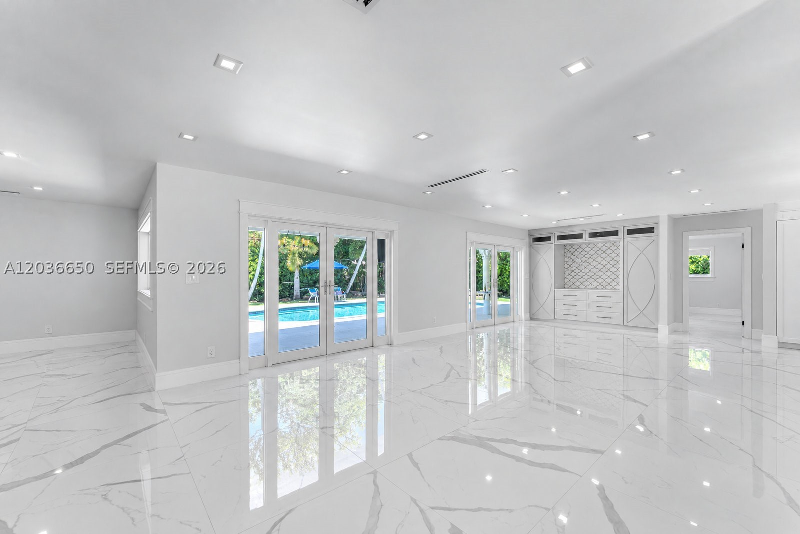 6561 Marlin Dr, Coral Gables FL 33158