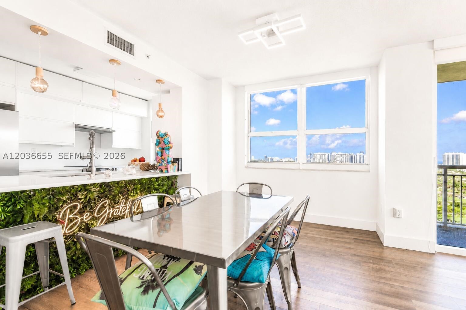 19501 W Country Club Dr #1903, Aventura FL 33180