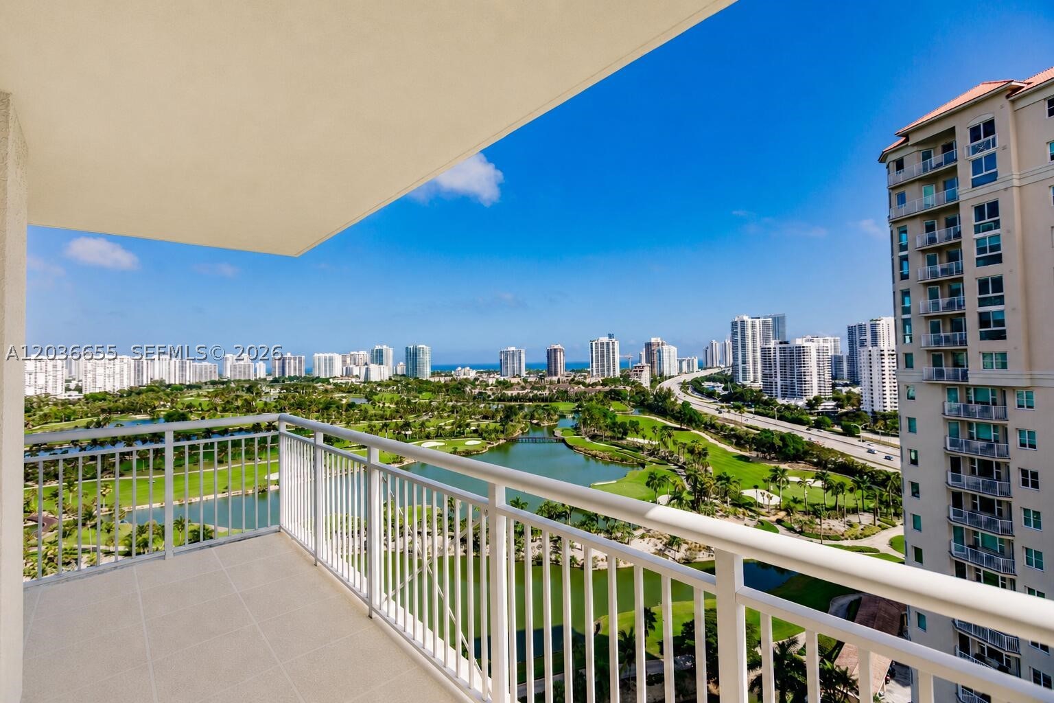 19501 W Country Club Dr #1903, Aventura FL 33180