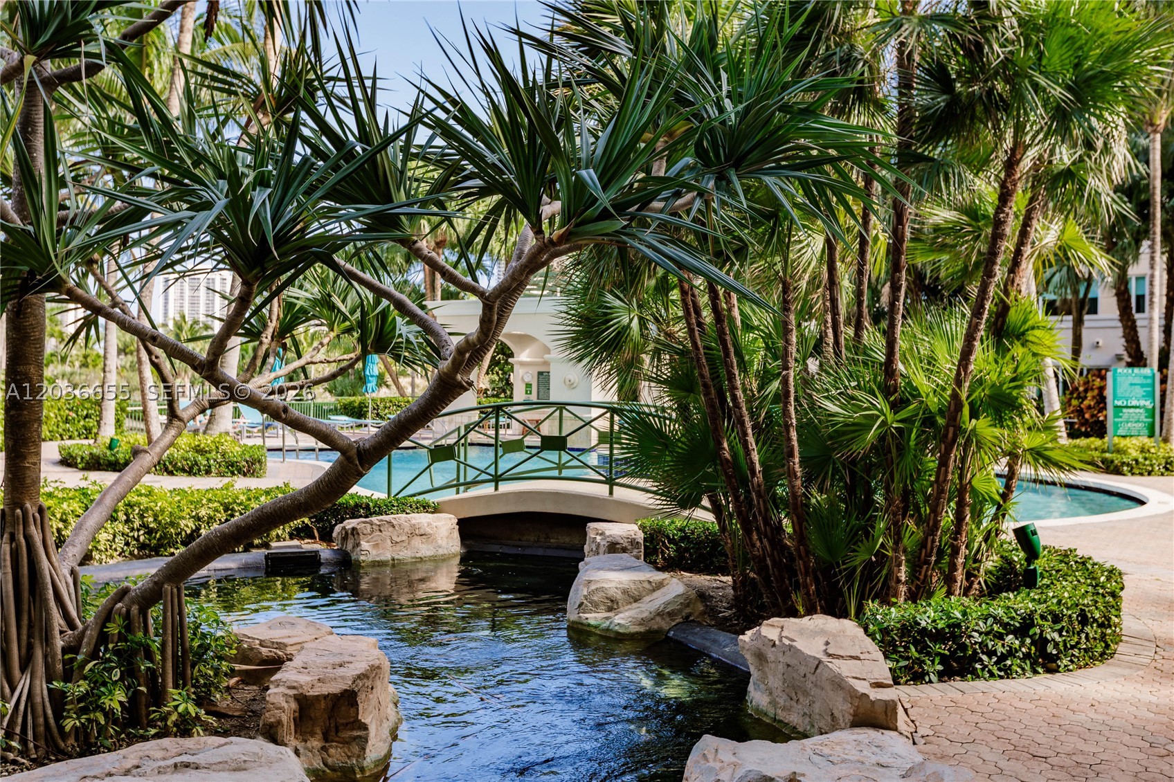 19501 W Country Club Dr #1903, Aventura FL 33180
