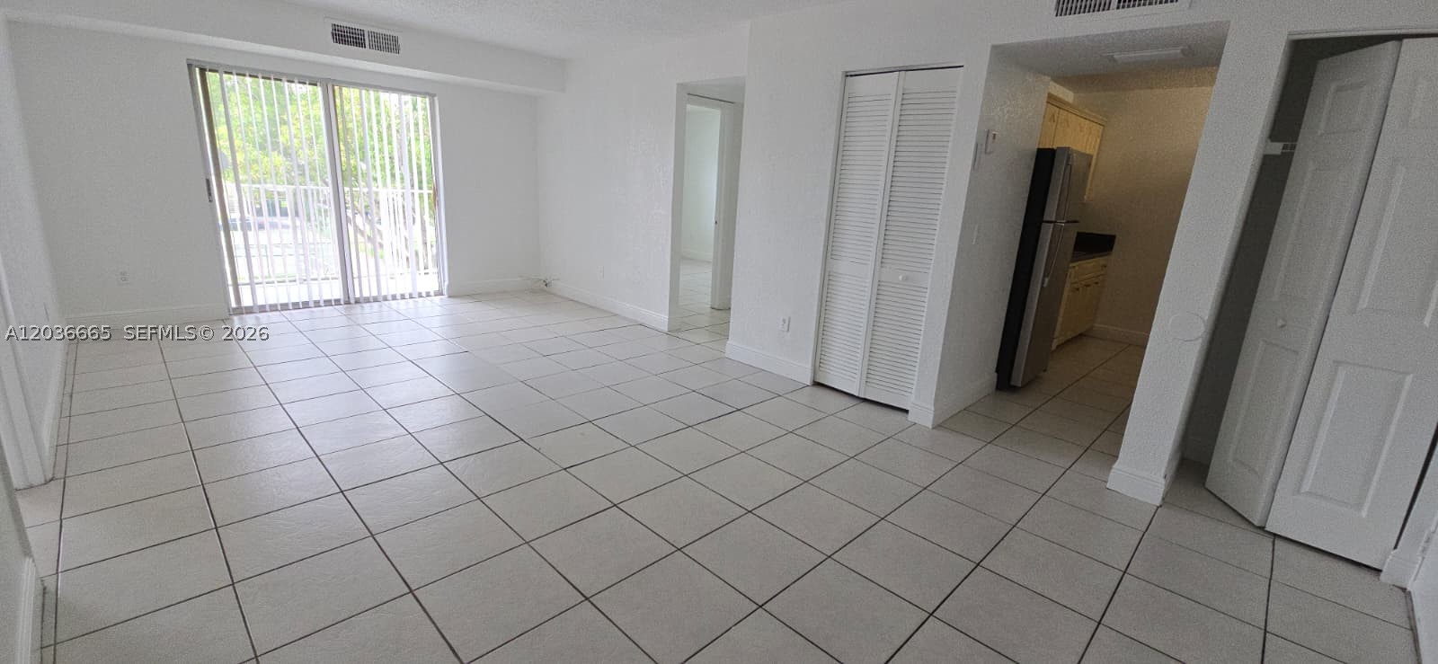 8200 SW 210th St #212, Cutler Bay FL 33189
