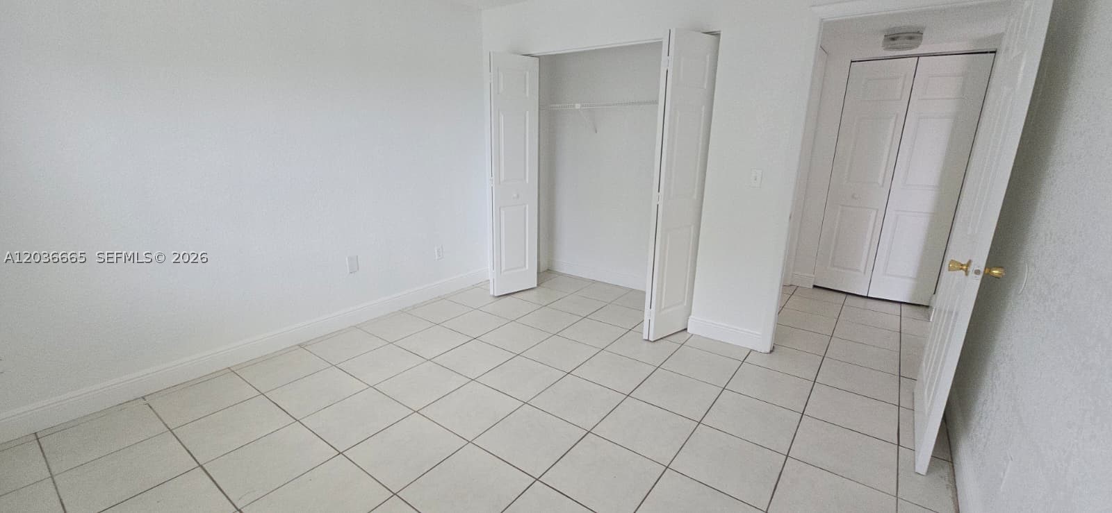 8200 SW 210th St #212, Cutler Bay FL 33189
