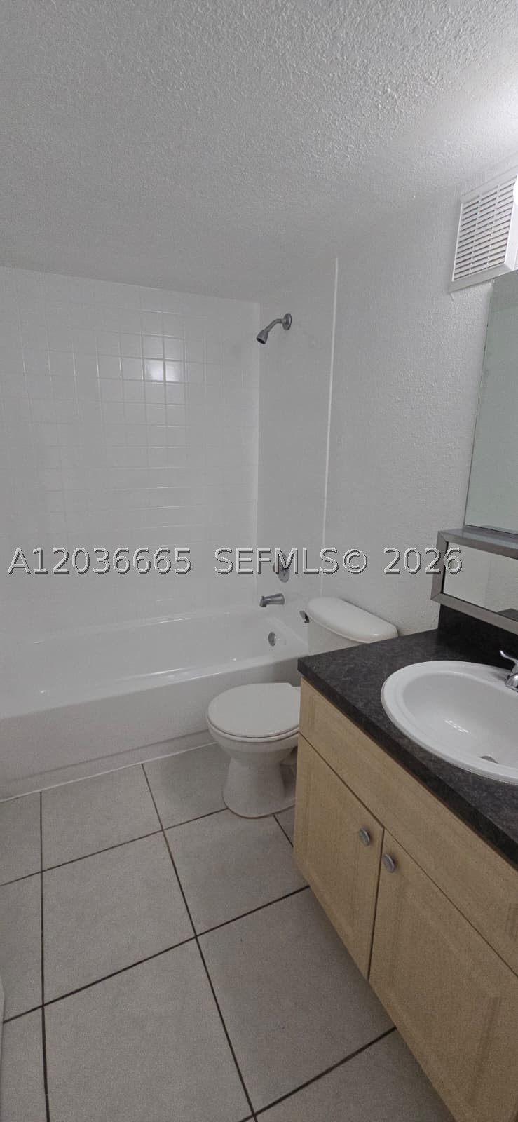 8200 SW 210th St #212, Cutler Bay FL 33189