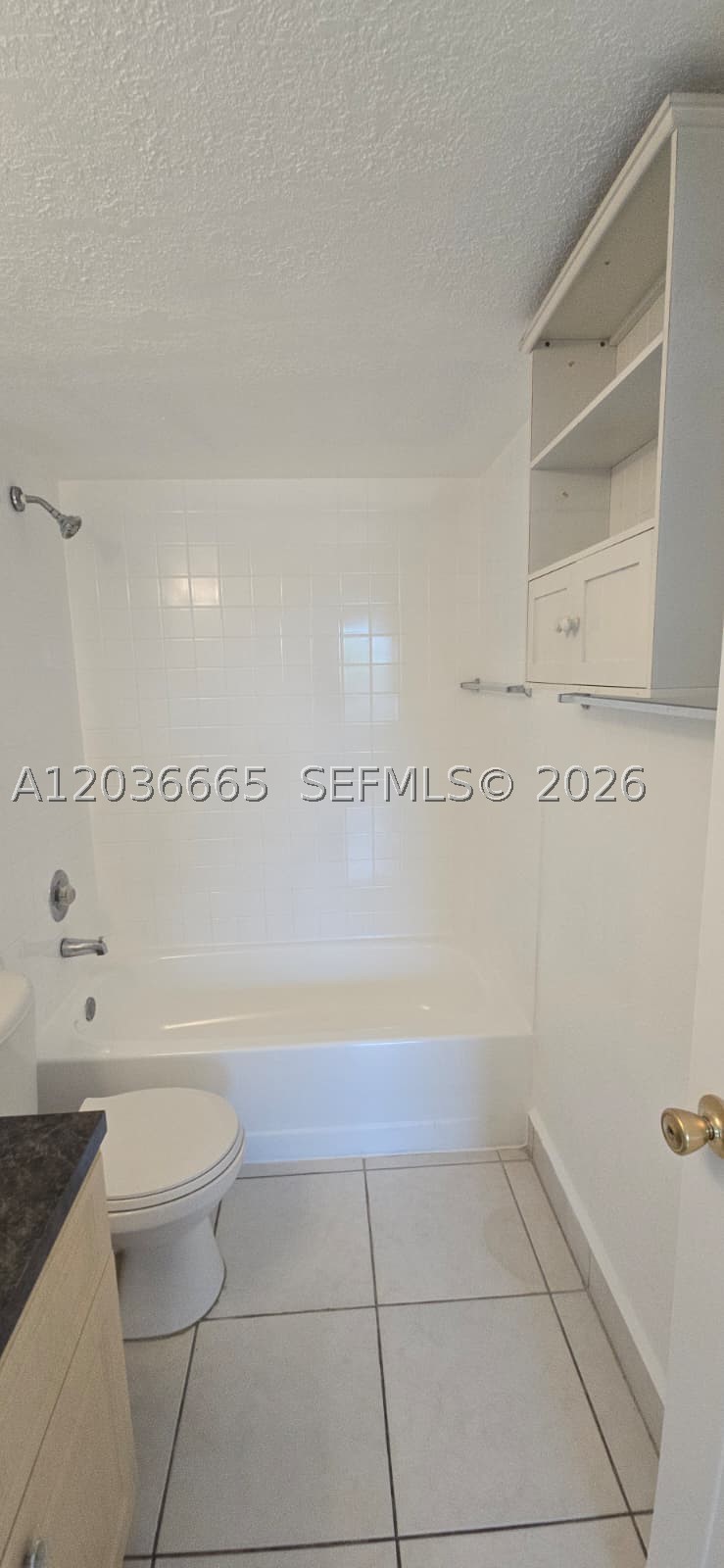 8200 SW 210th St #212, Cutler Bay FL 33189