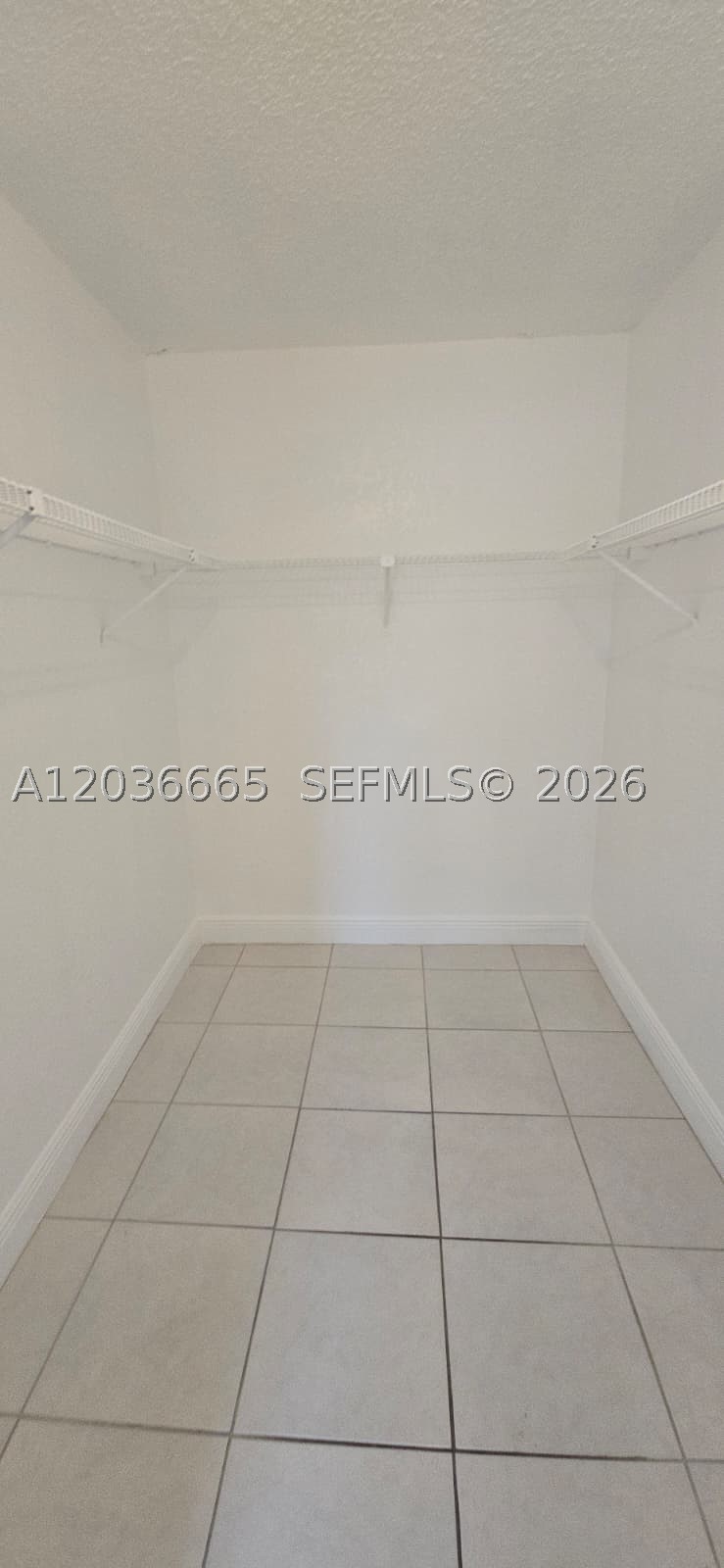 8200 SW 210th St #212, Cutler Bay FL 33189