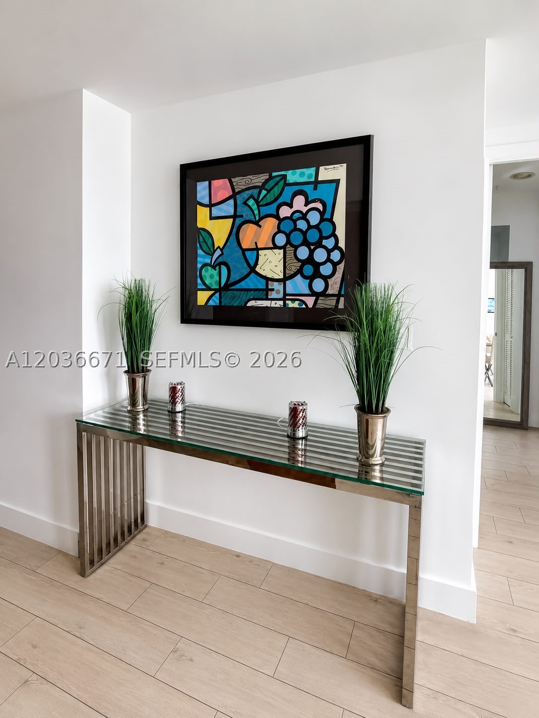 253 NE 2nd St #3004, Miami FL 33132