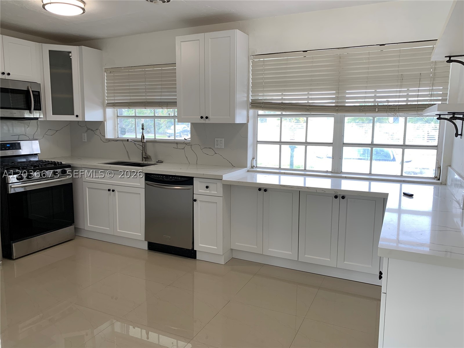 2025 SW 84th Ct, Miami FL 33155