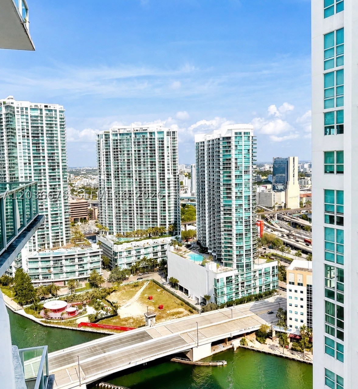 Miami FL 33131 - A12036678