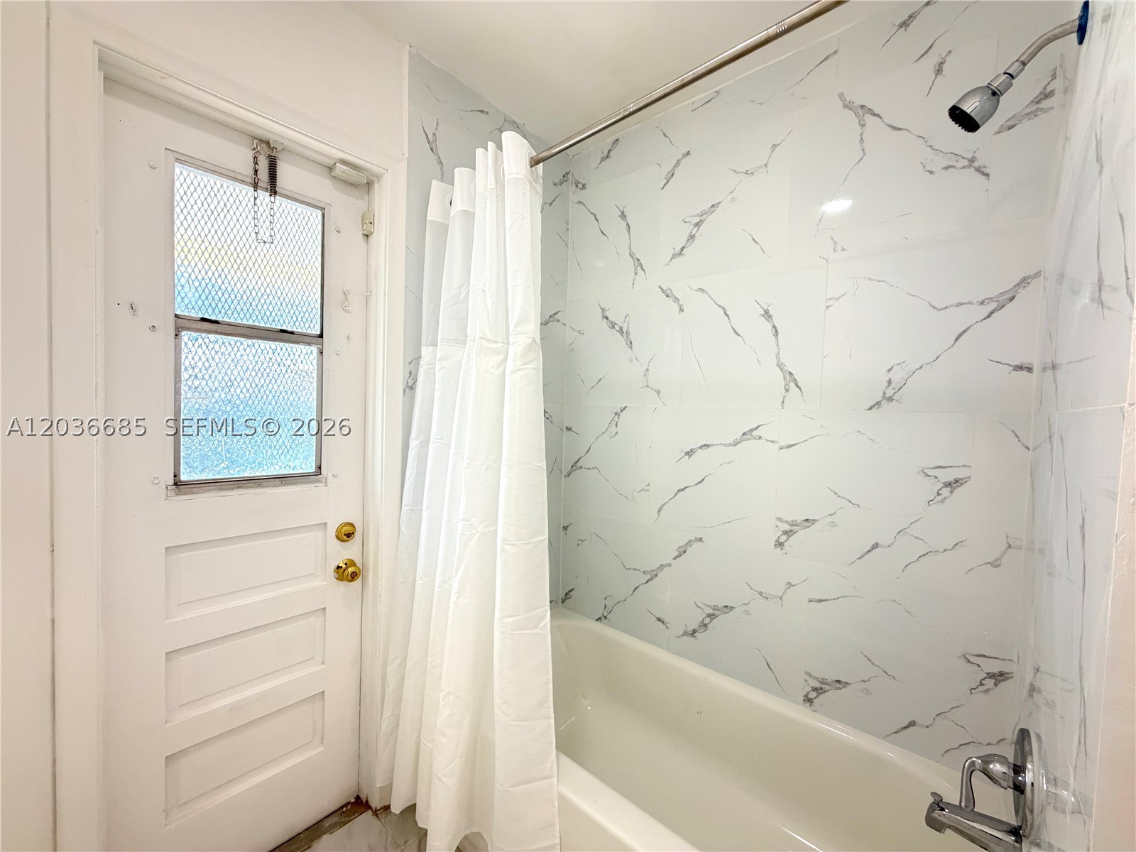 11711 NW 29th St, Sunrise FL 33323