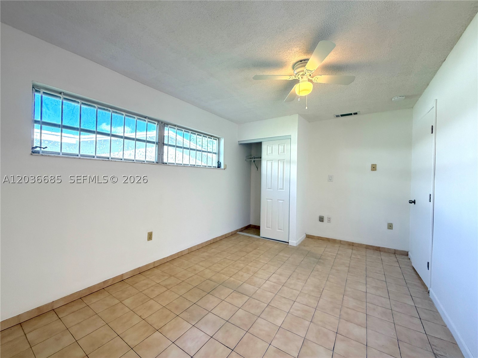 11711 NW 29th St, Sunrise FL 33323