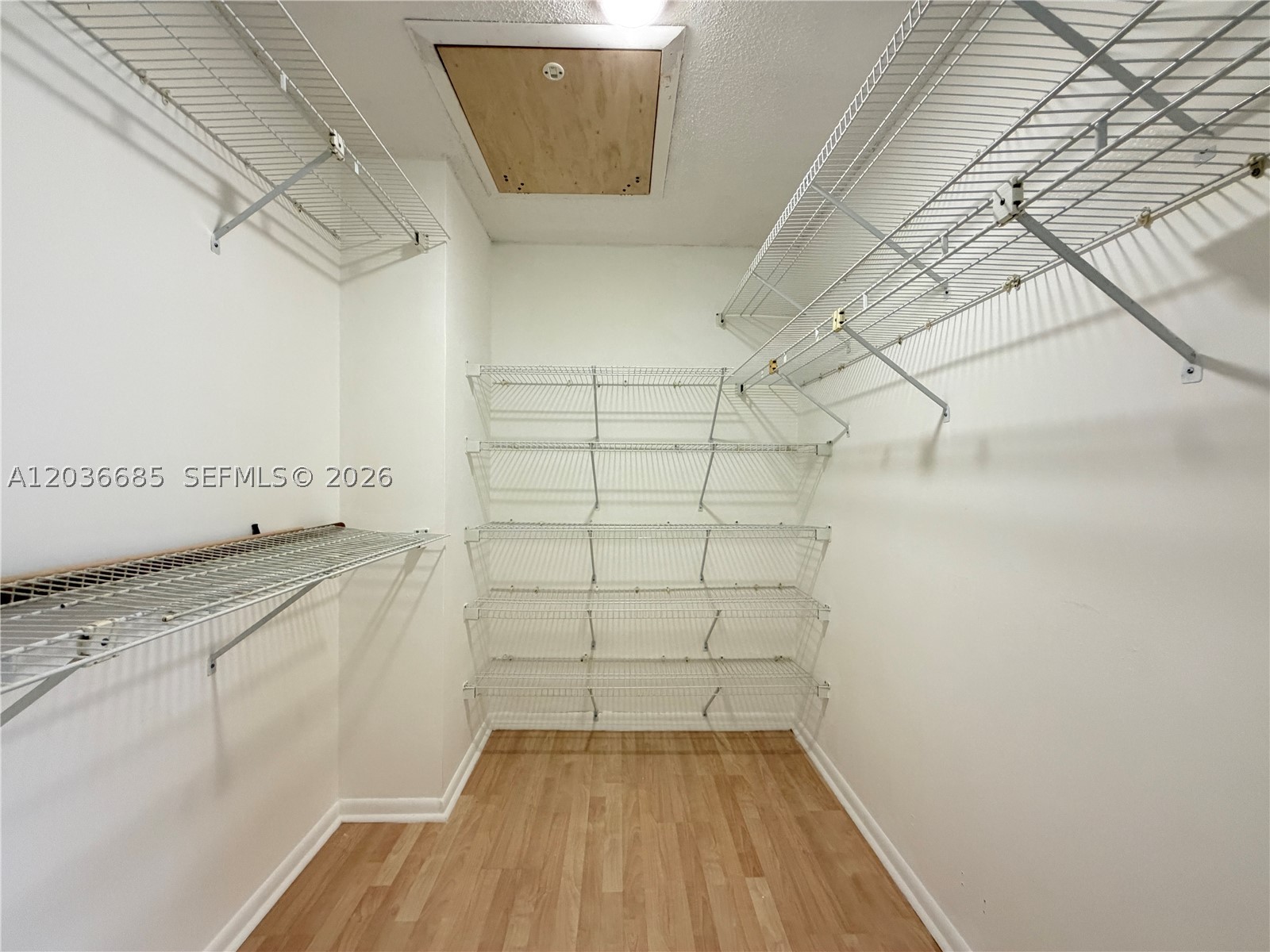11711 NW 29th St, Sunrise FL 33323