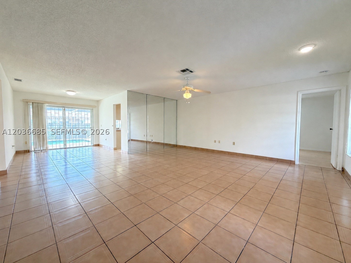 11711 NW 29th St, Sunrise FL 33323