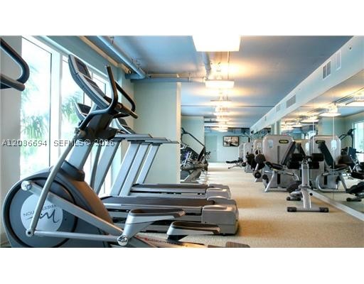 60 SW 13th St #4610, Miami FL 33130