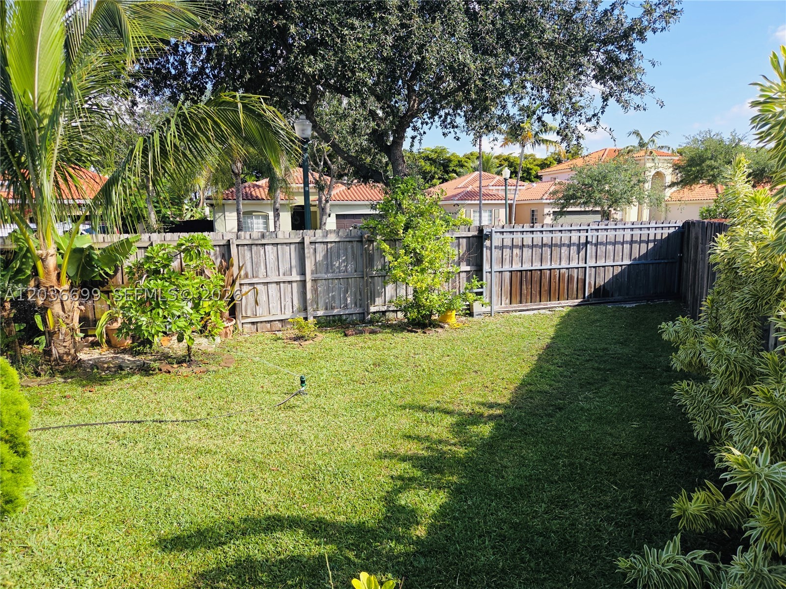 1935 NE 35th Ave, Homestead FL 33033