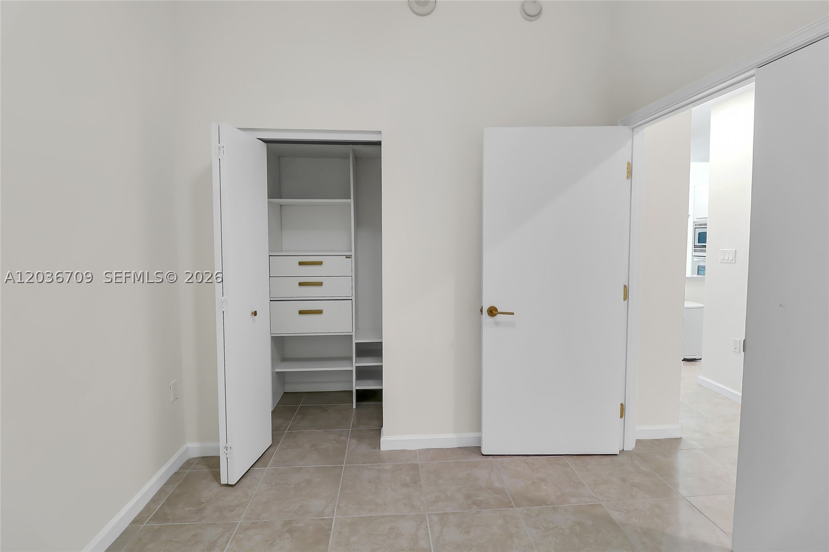 7930 East Dr #506, North Bay Village FL 33141