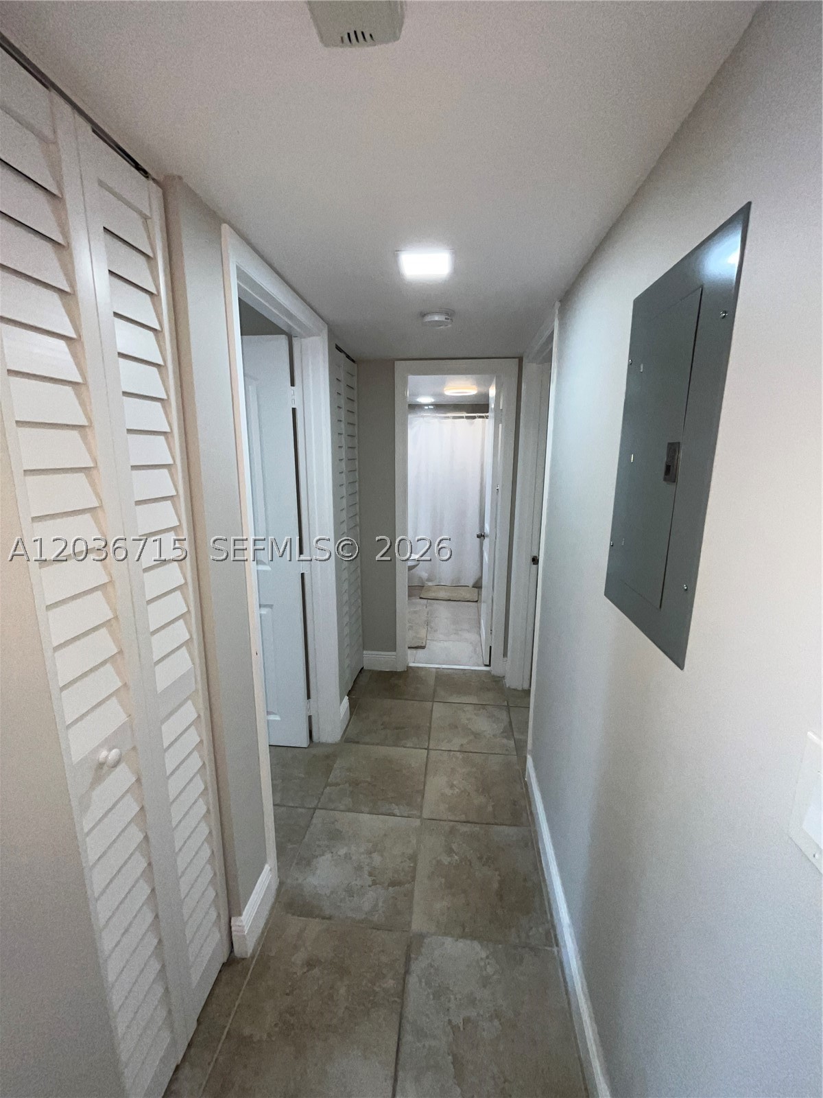 301 SE 3rd St #204, Dania Beach FL 33004