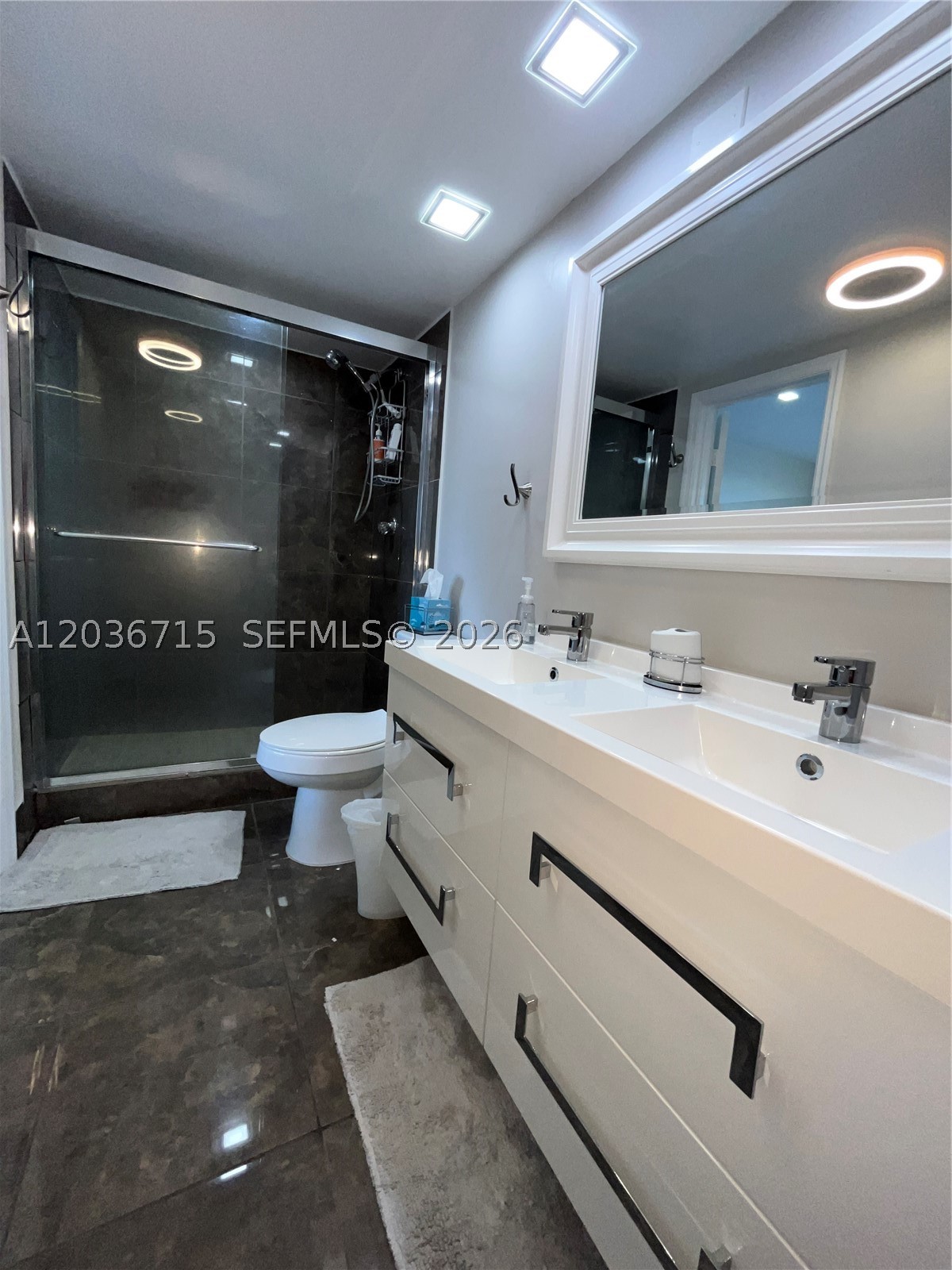 301 SE 3rd St #204, Dania Beach FL 33004