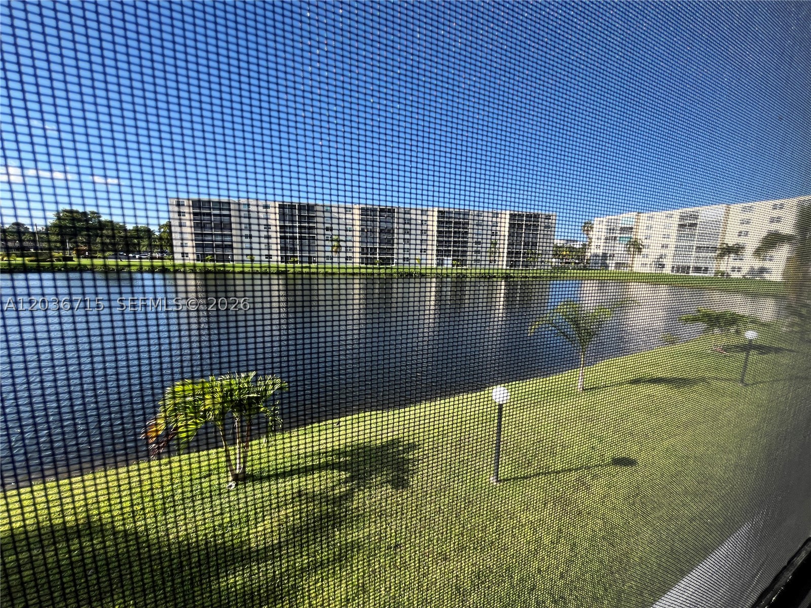 301 SE 3rd St #204, Dania Beach FL 33004