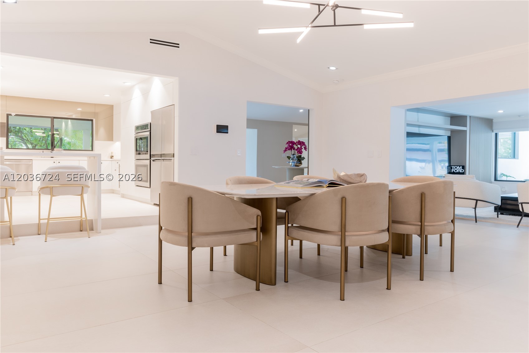 7300 SW 77th Ave, Miami FL 33143