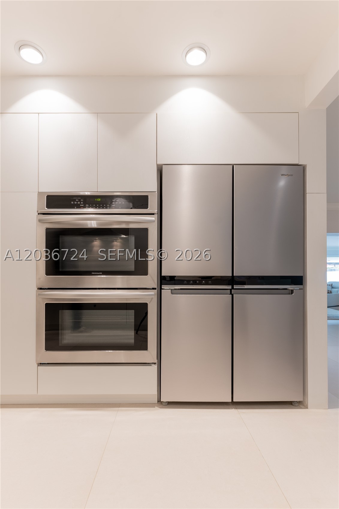 7300 SW 77th Ave, Miami FL 33143