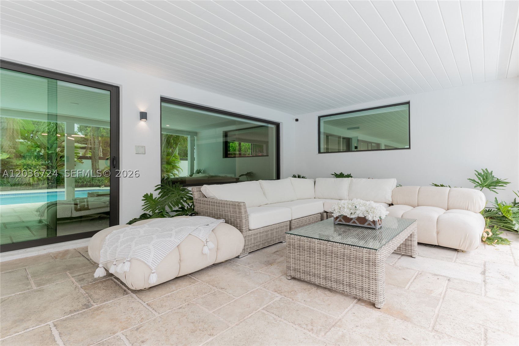 7300 SW 77th Ave, Miami FL 33143
