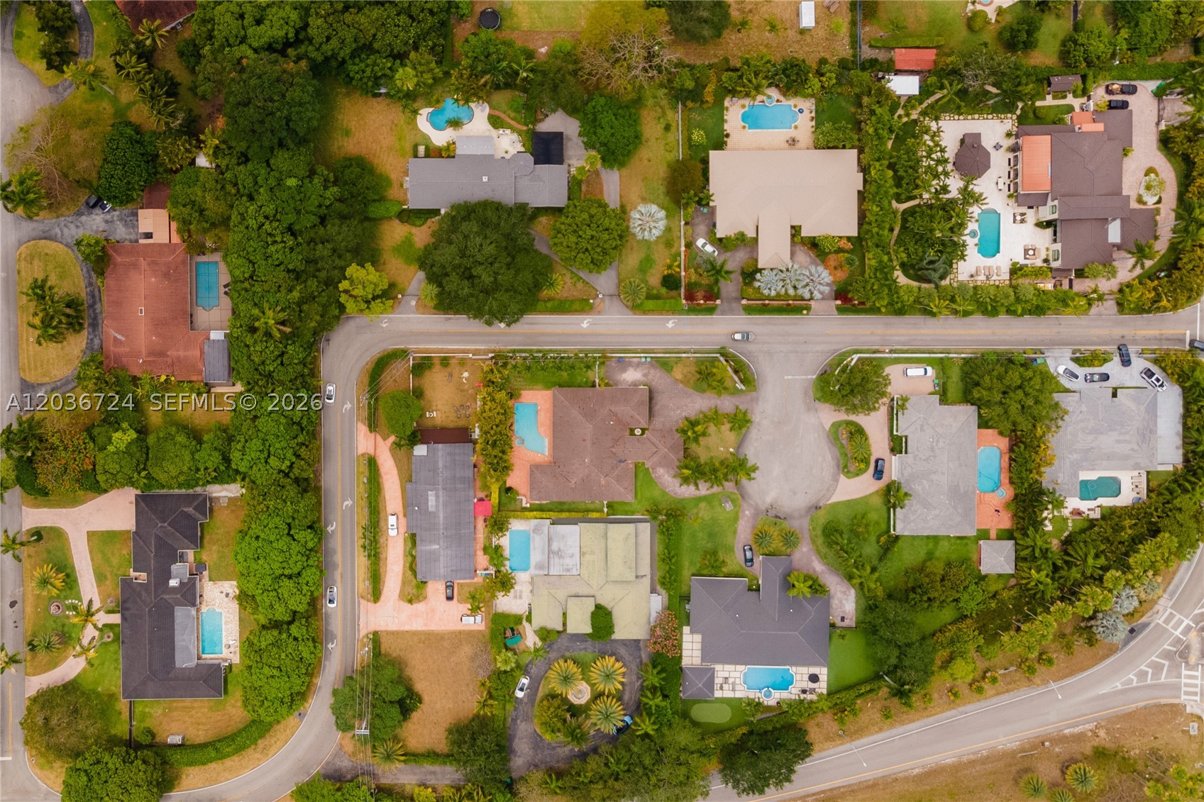 7300 SW 77th Ave, Miami FL 33143