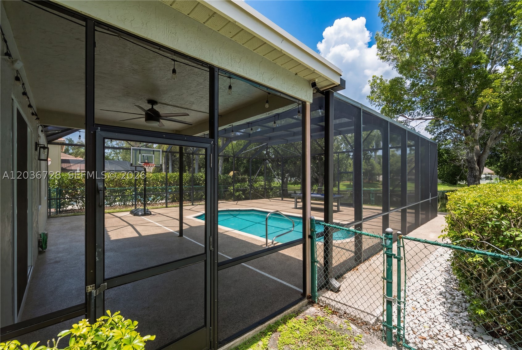 5285 NW 112th Ter #-, Coral Springs FL 33076