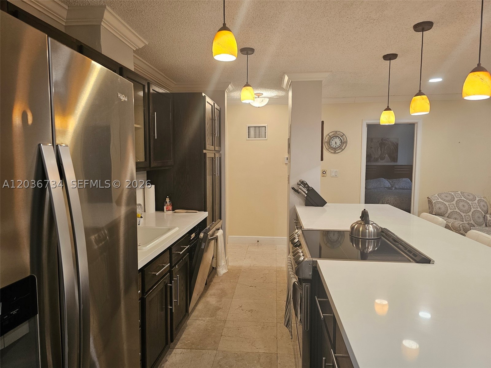 126 Golden Isles Dr #62A, Hallandale Beach FL 33009