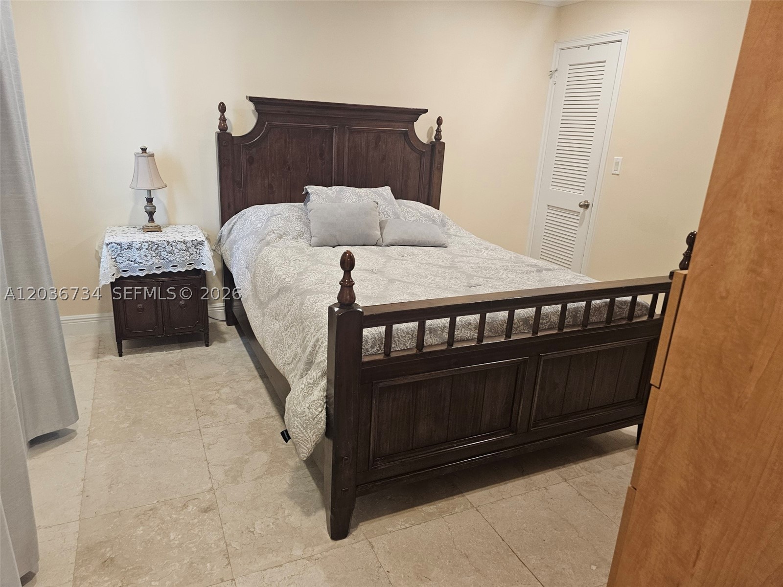 126 Golden Isles Dr #62A, Hallandale Beach FL 33009
