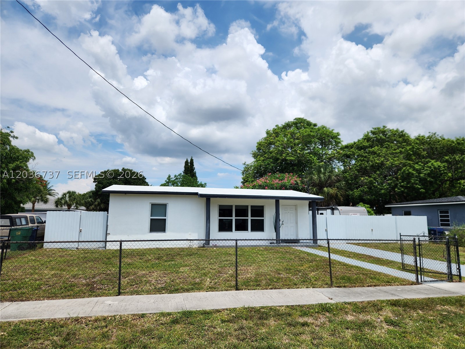 721 NW 33rd Ave, Lauderhill FL 33311