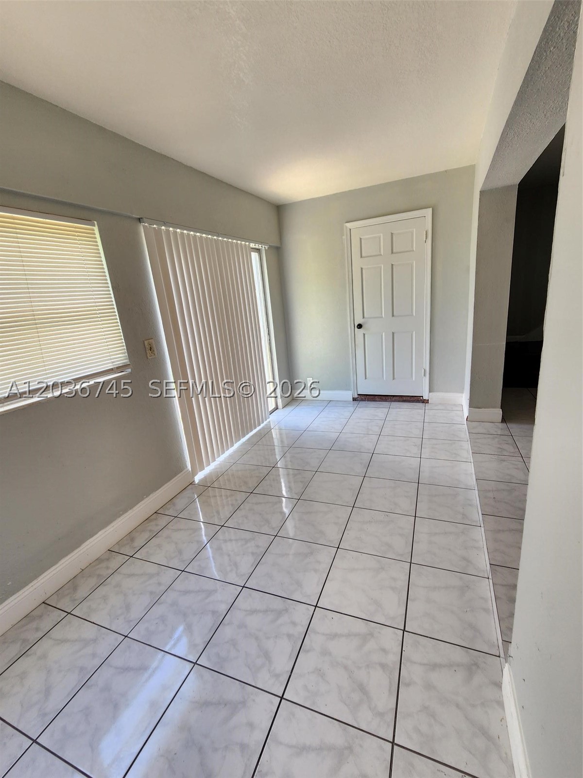 7966 SW 7th Ct, North Lauderdale FL 33068