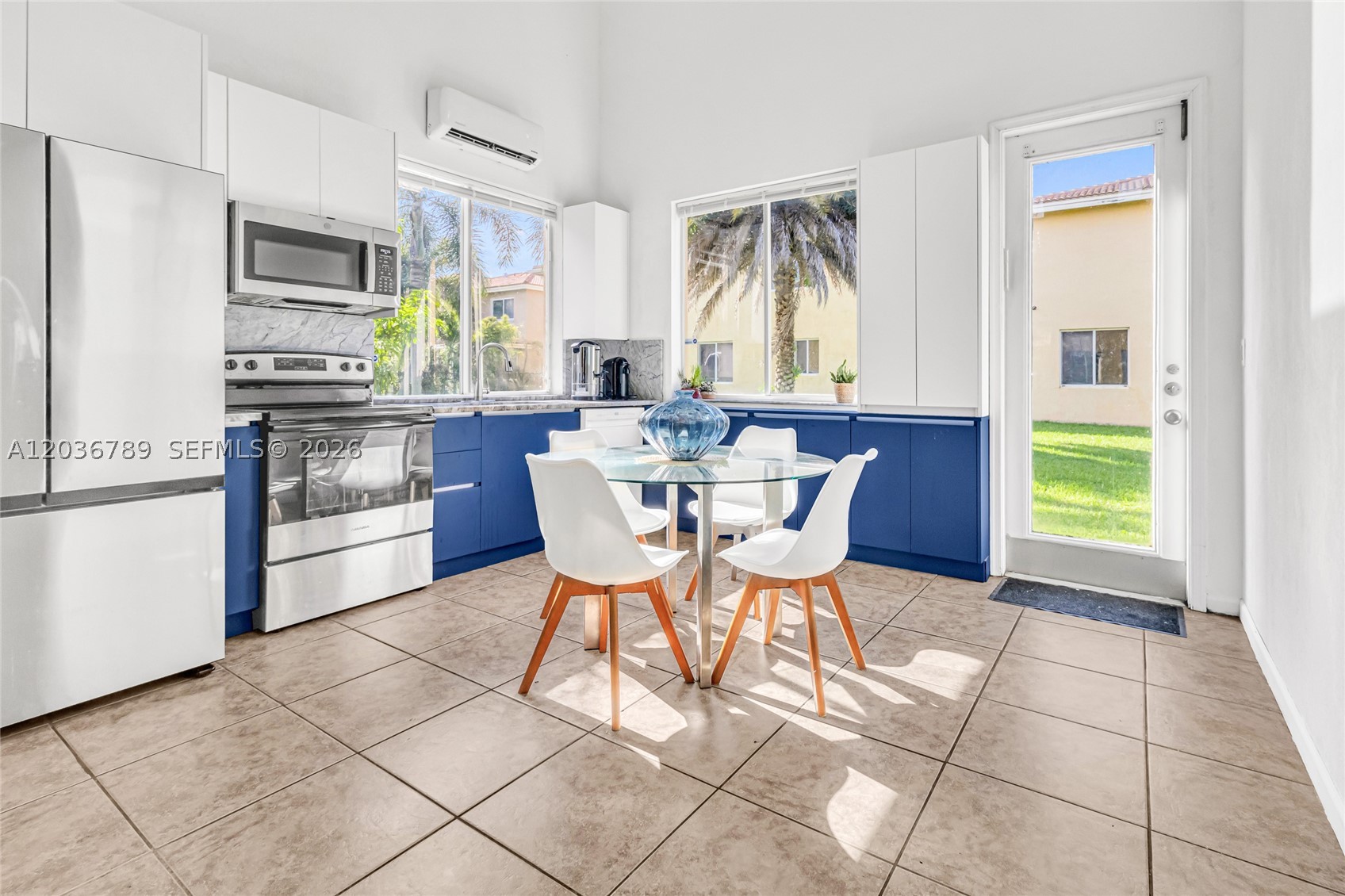 945 NW 206th St, Miami Gardens FL 33169