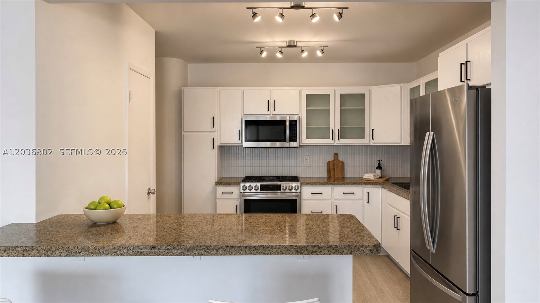900 Bay Dr #424, Miami Beach FL 33141