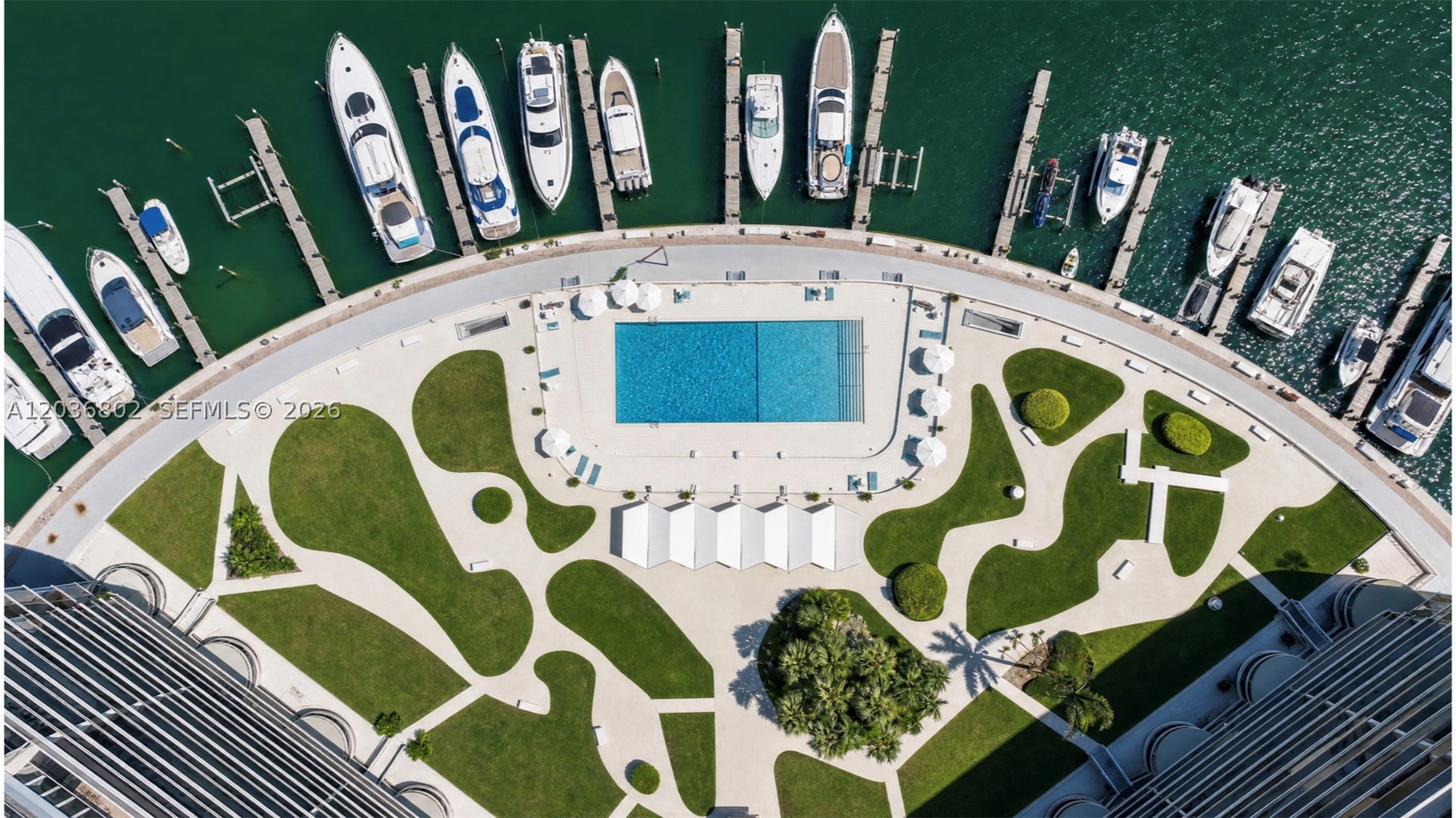 900 Bay Dr #424, Miami Beach FL 33141