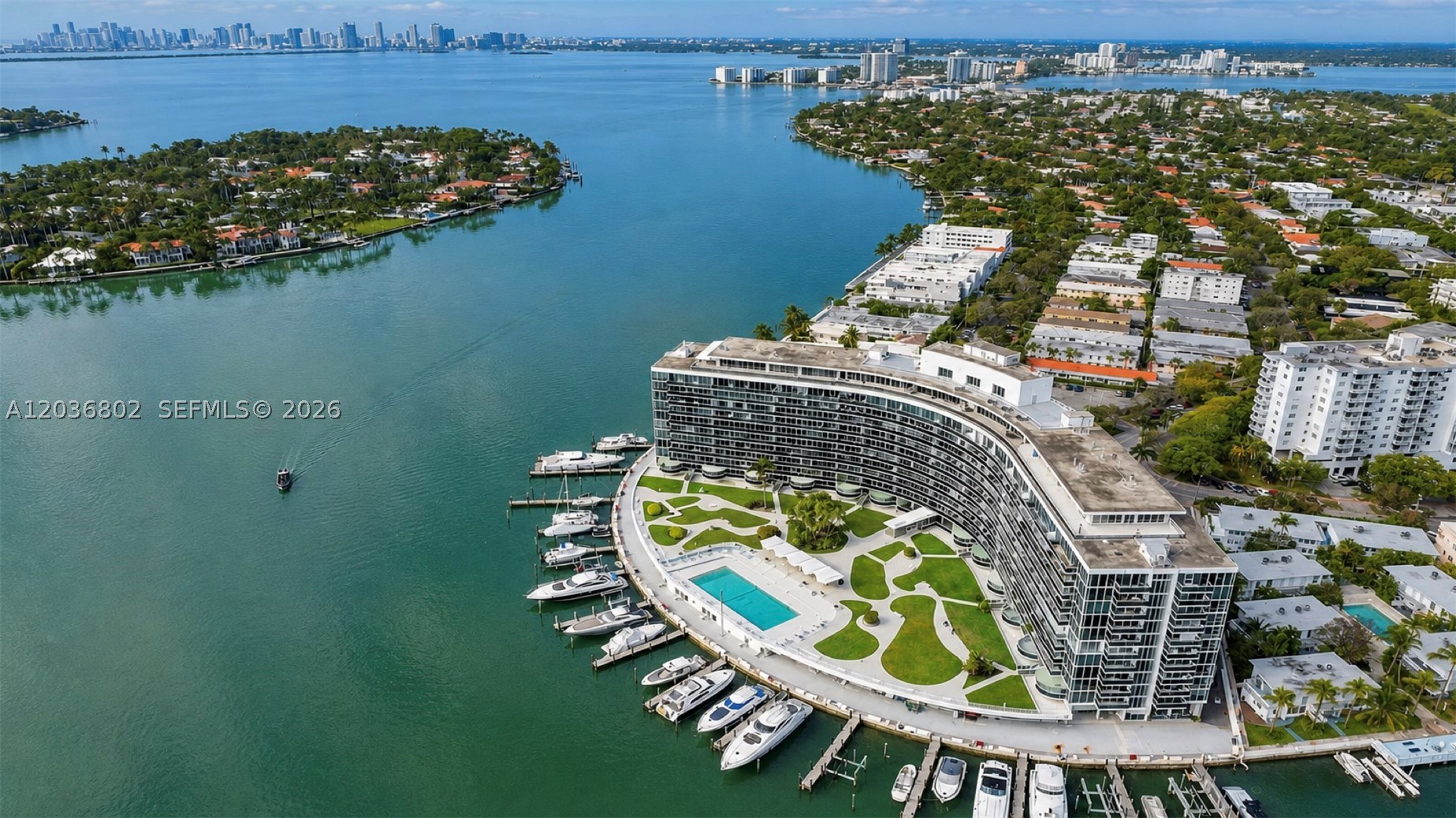 900 Bay Dr #424, Miami Beach FL 33141