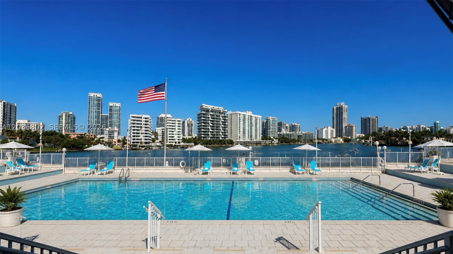 900 Bay Dr #424, Miami Beach FL 33141