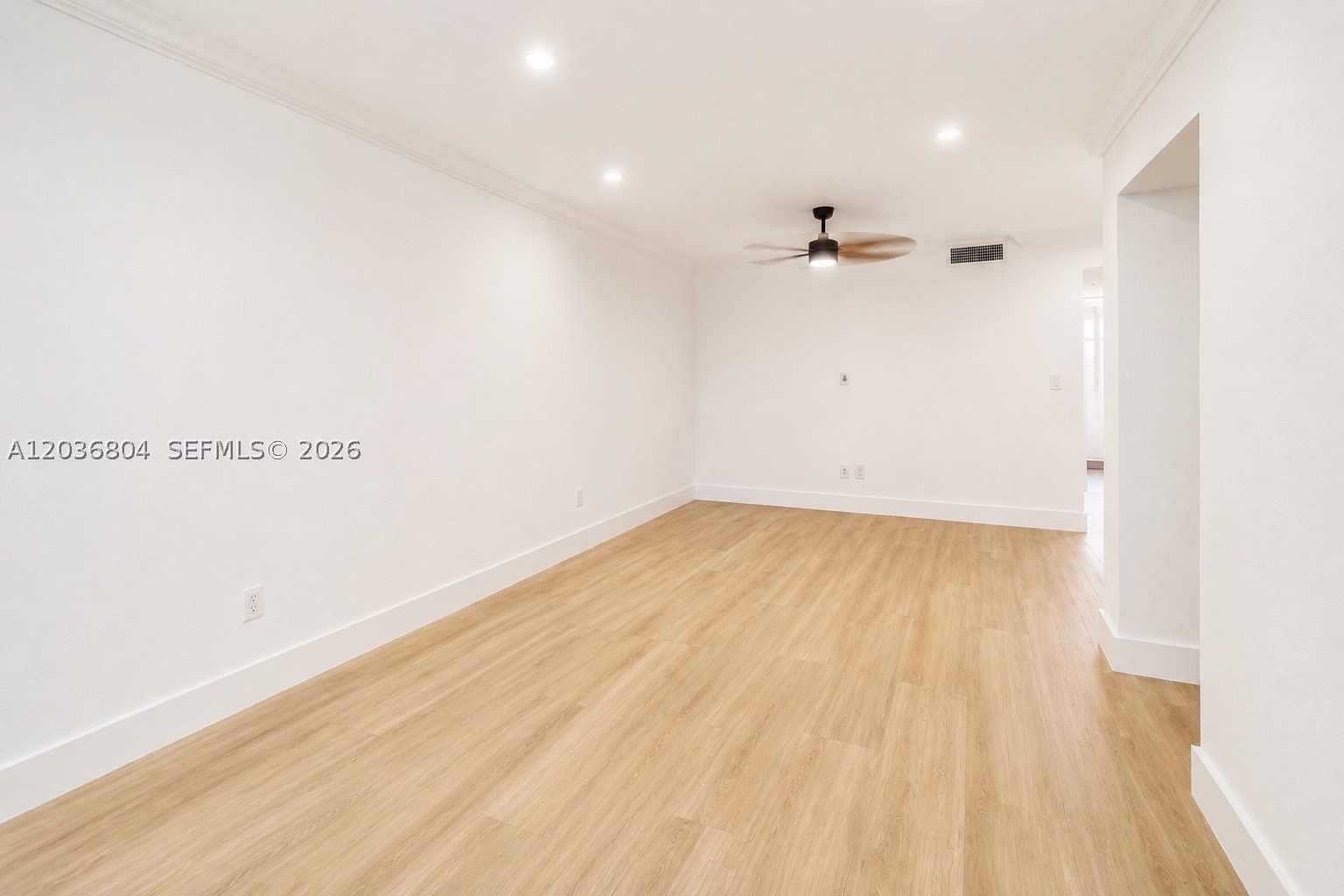 5839 SW 74th Ter #103, South Miami FL 33143
