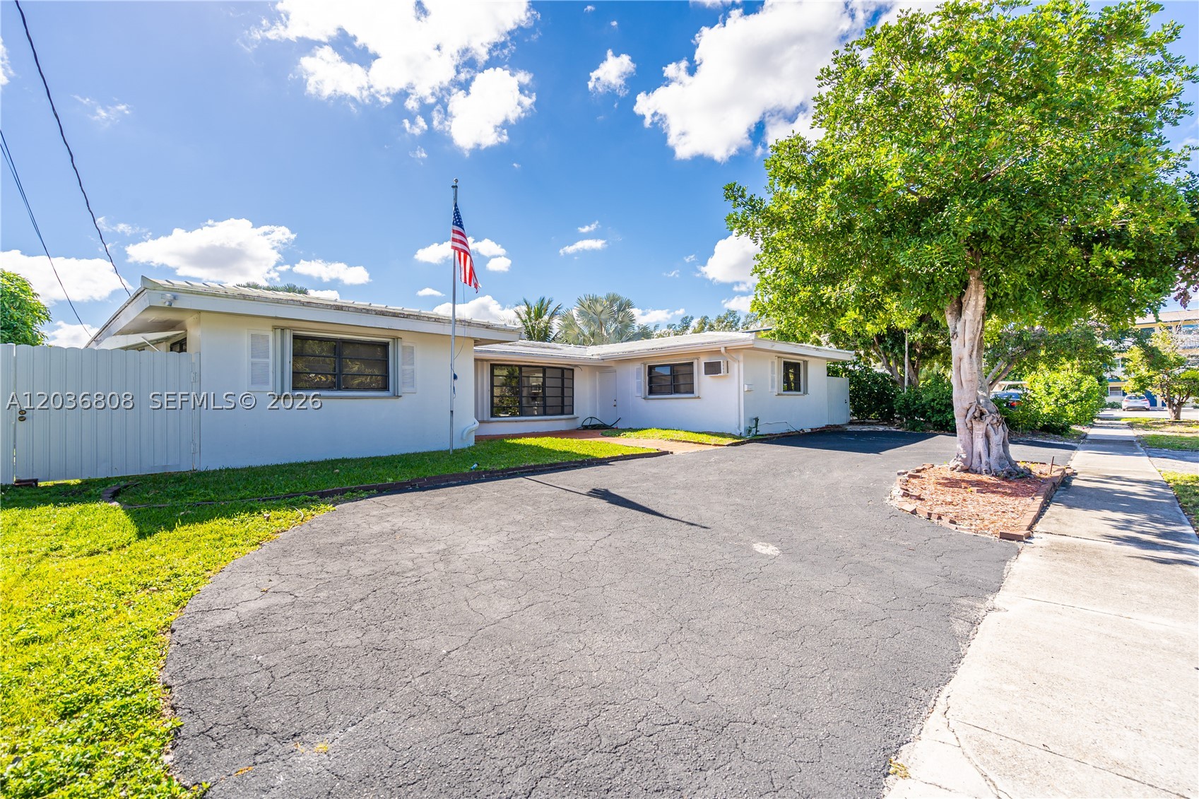 1418 NE 57th Ct #0, Fort Lauderdale FL 33334