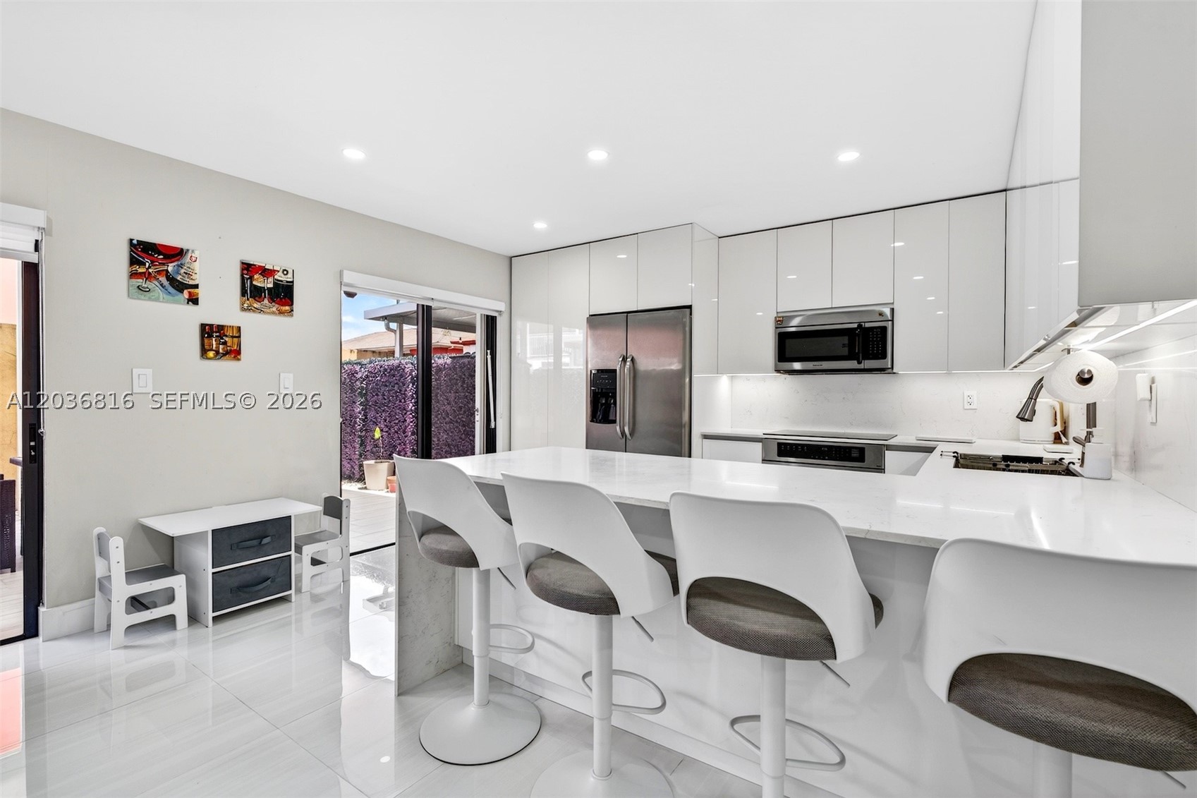 11115 W Okeechobee Rd #123, Hialeah Gardens FL 33018