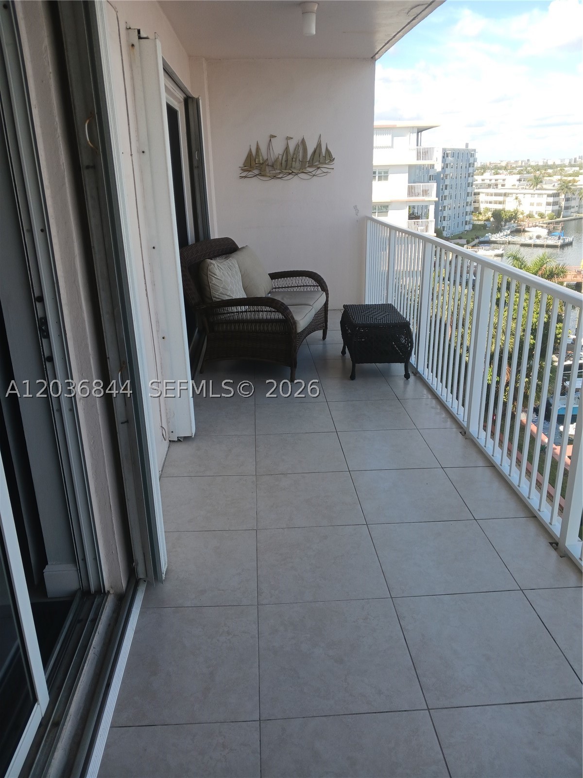 400 Golden Isles Dr #55, Hallandale Beach FL 33009