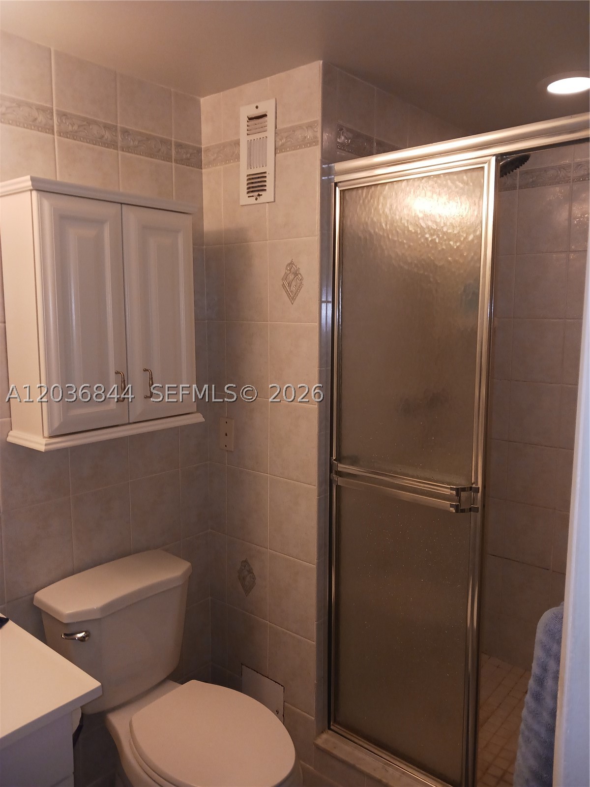 400 Golden Isles Dr #55, Hallandale Beach FL 33009