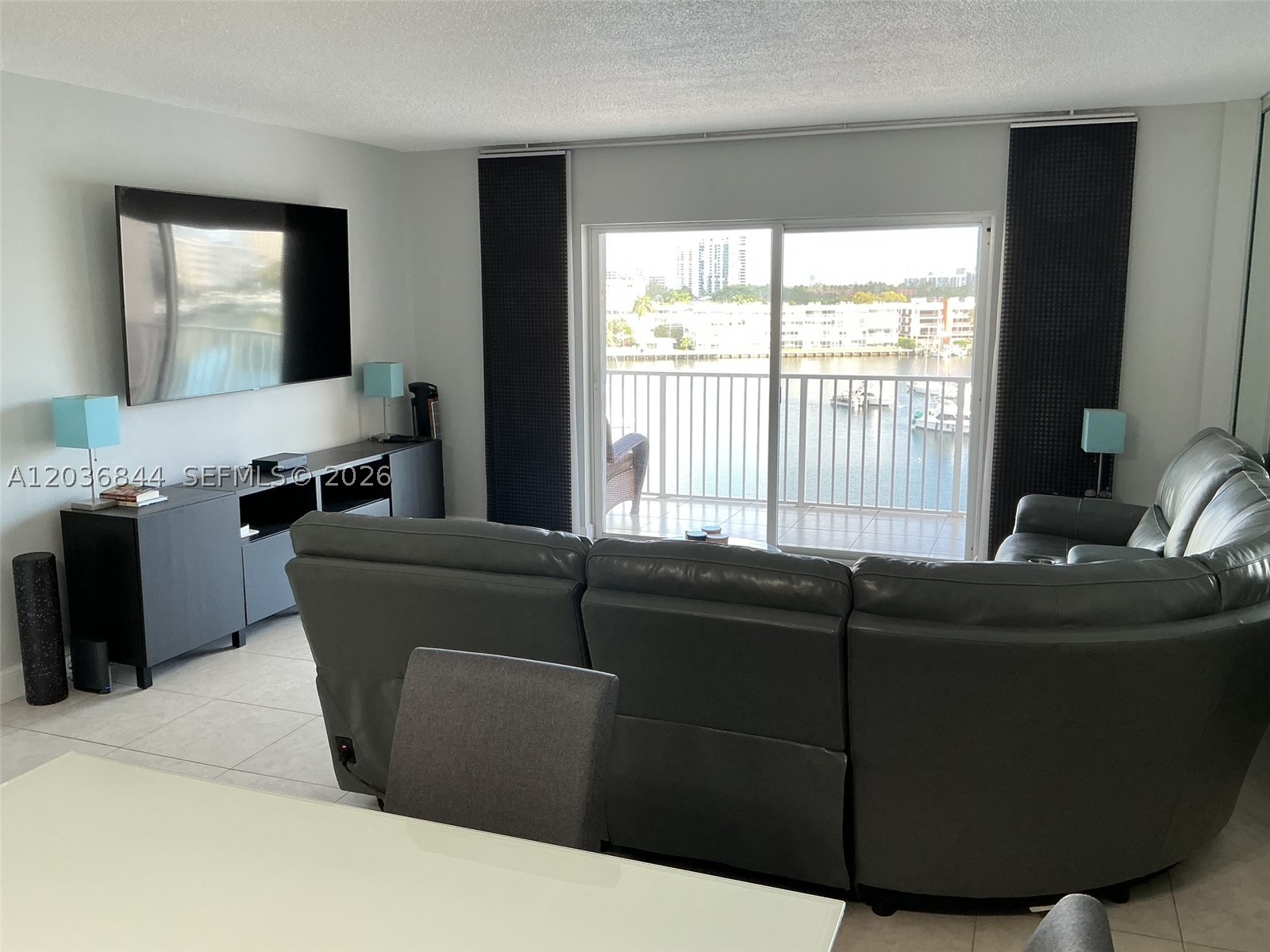 400 Golden Isles Dr #55, Hallandale Beach FL 33009