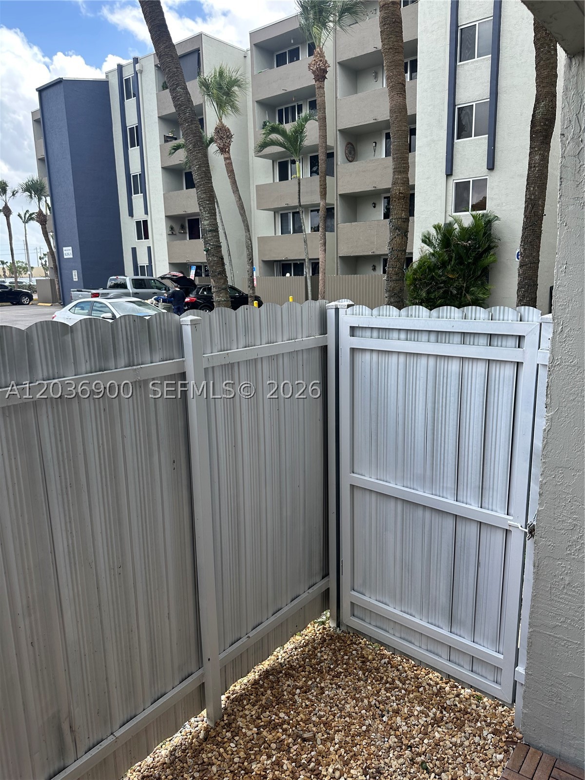 10090 NW 80th Ct #1158, Hialeah Gardens FL 33016
